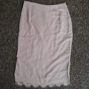 #241NWT PARIS SUNDAY Midi skirt. Size: Medium (M)